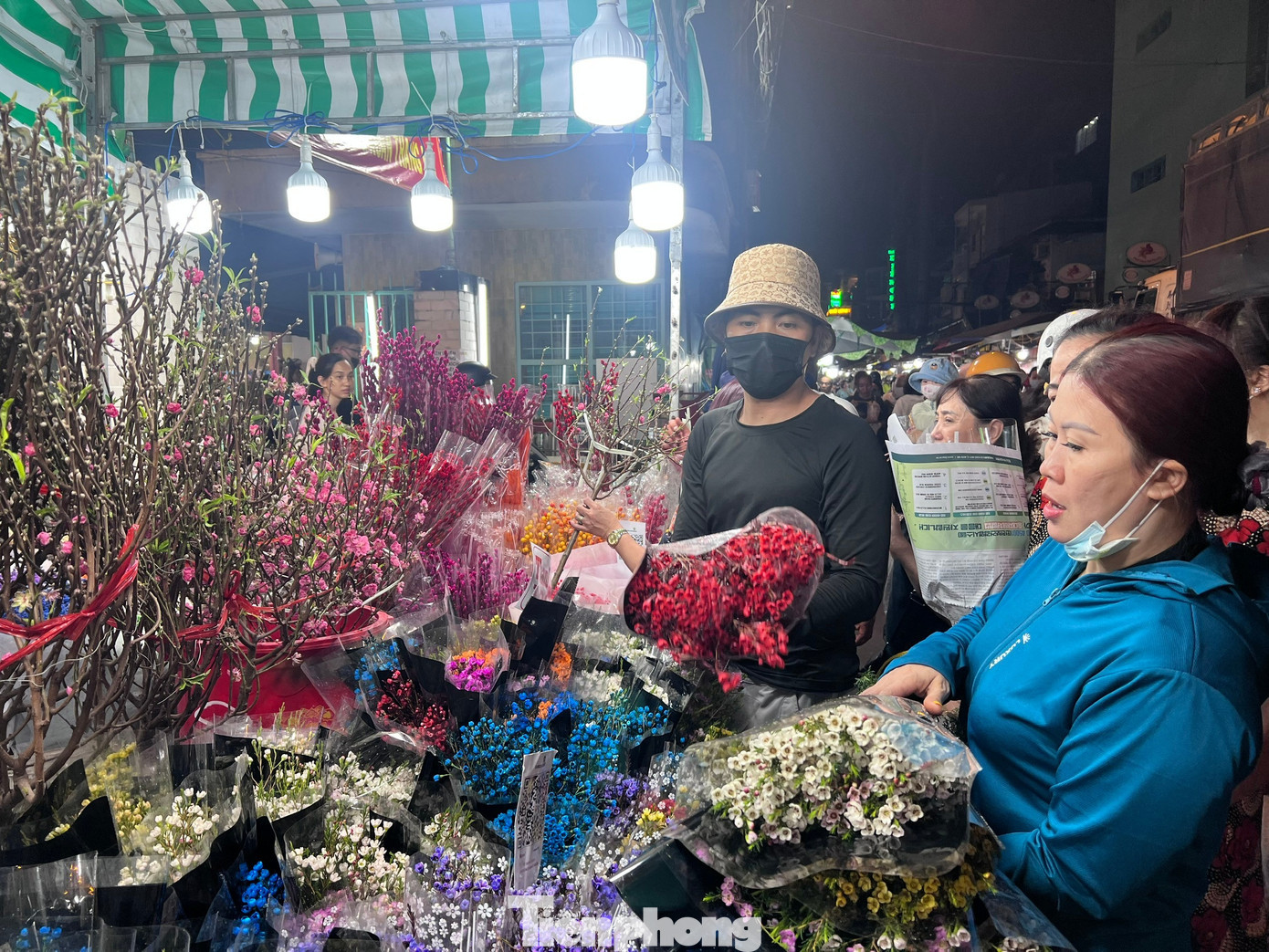 tp-hoa-dem-uyen-phuong-24.jpg