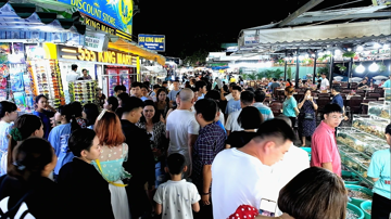 Huế, Phú Quốc ‘cháy’ phòng dịp Tết Nguyên đán, Tuyên Quang cảnh báo du khách