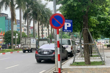 Người đi ô tô nếu có hành động tưởng ‘đỗ cho gòn’ này sẽ bị phạt lên tới 1.000.000 đồng, cần biết thực hiện nghiêm chỉnh
