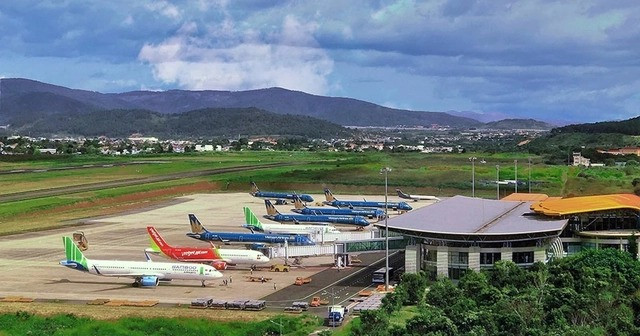 Chỉ nửa tháng nữa, sân bay quốc tế đầu tiên của khu vực Tây Nguyên chính thức đóng cửa- Ảnh 2. Chỉ nửa tháng nữa, sân bay quốc tế đầu tiên của khu vực Tây Nguyên chính thức đóng cửa- Ảnh 2.