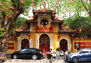 Những ngôi chùa linh thiêng ở Hà Nội nên đi lễ cầu may mắn, tài lộc trong ngày đầu năm