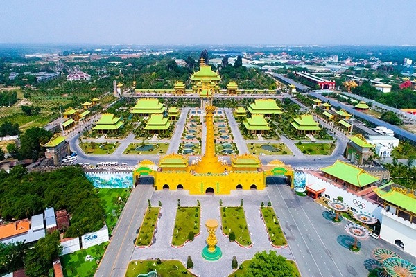 KDL 6.000 tỷ của bà Nguyễn Phương Hằng ra thông báo 'nóng' dịp Tết Nguyên đán 2026- Ảnh 2. KDL 6.000 tỷ của bà Nguyễn Phương Hằng ra thông báo 'nóng' dịp Tết Nguyên đán 2026- Ảnh 2.
