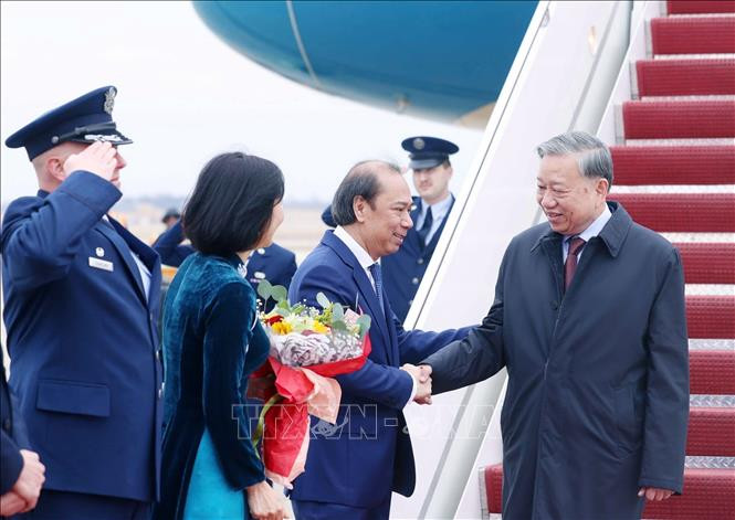 Tổng Bí thư Tô Lâm đến Washington D.C, bắt đầu tham dự cuộc họp khai mạc Hội đồng Hòa bình về Gaza- Ảnh 2. Tổng Bí thư Tô Lâm đến Washington D.C, bắt đầu tham dự cuộc họp khai mạc Hội đồng Hòa bình về Gaza- Ảnh 2.