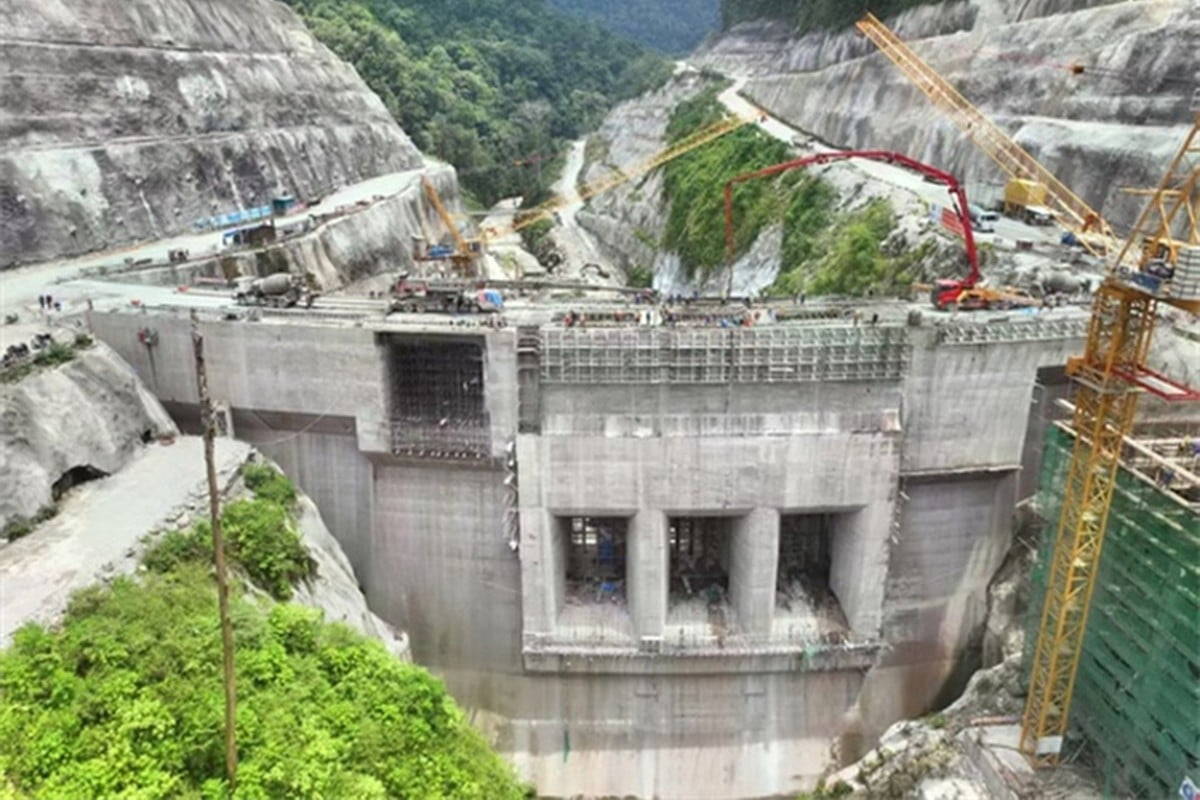 Thu hồi dự án thuỷ điện 1,67 tỉ USD do Trung Quốc đầu tư vì vấn đề môi trường- Ảnh 1. Thu hồi dự án thuỷ điện 1,67 tỉ USD do Trung Quốc đầu tư vì vấn đề môi trường- Ảnh 1.
