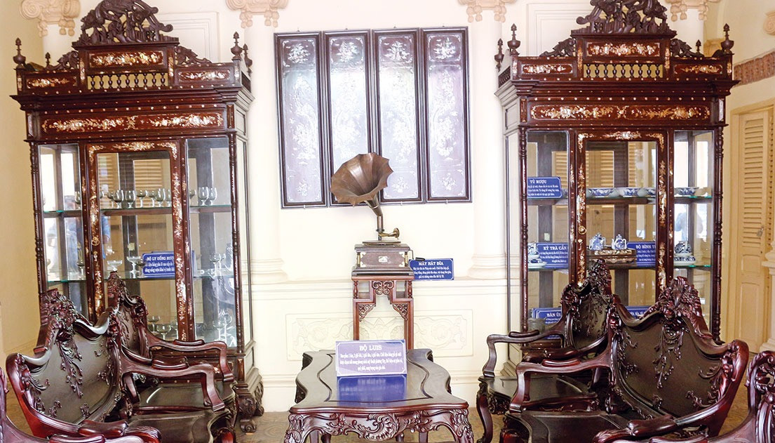 Dinh thự 8 mái đặc biệt của công tử ăn chơi khét tiếng miền Tây: Kiến trúc mang đậm dấu ấn châu Âu- Ảnh 4.