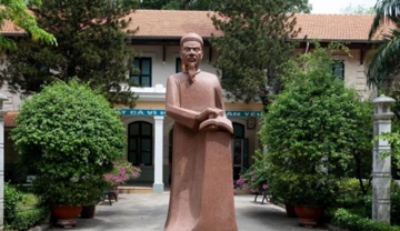 Nhà bác học tuổi Bính Ngọ của Việt Nam được đặt tên cho 40 ngôi trường, là Danh nhân văn hóa được UNESCO vinh danh