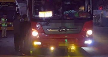 Phát hiện xe khách 45 chỗ 'nhồi nhét' 109 người của tài xế Đinh Văn A.