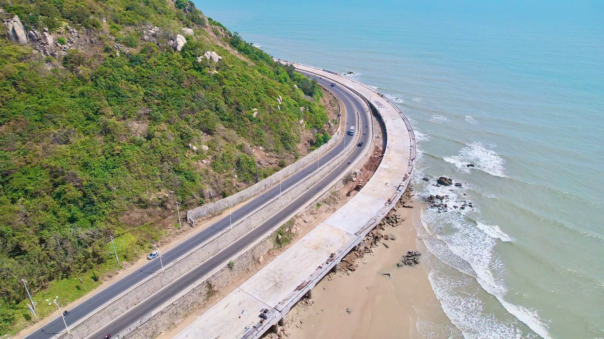Tuyến đường ven biển đẹp nhất TP giàu có của cả nước: Quy mô 6 làn xe, là trục động lực chiến lược - Ảnh 2. Tuyến đường ven biển đẹp nhất TP giàu có của cả nước: Quy mô 6 làn xe, là trục động lực chiến lược - Ảnh 2.