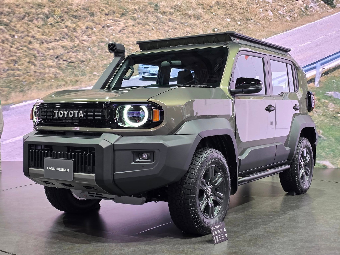 toyota-land-cruiser-fj-vietnam-1.jpg