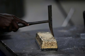 Cập nhật dự báo giá vàng mới nhất năm 2026: Sẽ chạm mốc 6.200 USD/ounce?