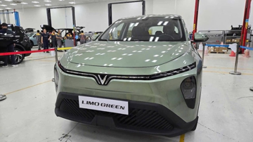 MPV điện 7 chỗ bán gần 4.000 xe/tháng, 'nghiền nát' Innova Cross và Custin ngay đầu 2026