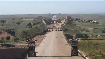 Phát hiện con đường 'cao tốc' không mọc cỏ suốt 2.000 năm, dài hơn 700km đi qua 14 huyện, thị, do 300.000 người xây dựng suốt 700 ngày