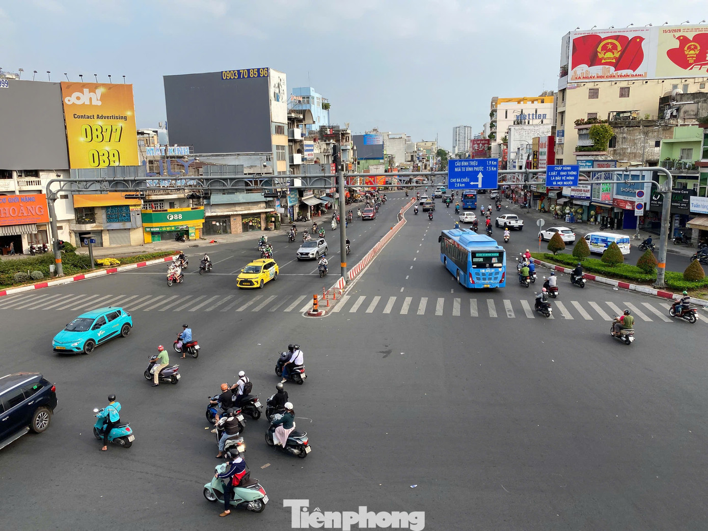 Khu vực ngã tư Hàng Xanh thông thoáng, khác với ngày thường tp-hang-xanh-2.jpg