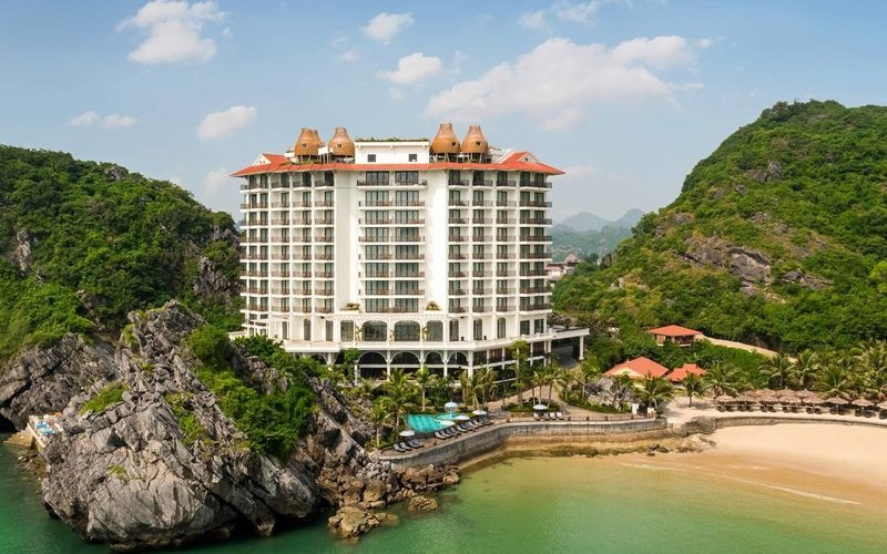 Lộ diện doanh nghiệp đứng sau thương vụ chuyển nhượng khách sạn 4-5 sao gây chú ý- Ảnh 2. Lộ diện doanh nghiệp đứng sau thương vụ chuyển nhượng khách sạn 4-5 sao gây chú ý- Ảnh 2.