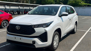Mẫu MPV giá 730 triệu của Toyota, có bản hybrid và được nhập khẩu: Thiết kế hiện đại, khung gầm ‘lên đời’, có phanh tay điện tử cùng nội thất vừa đủ dùng