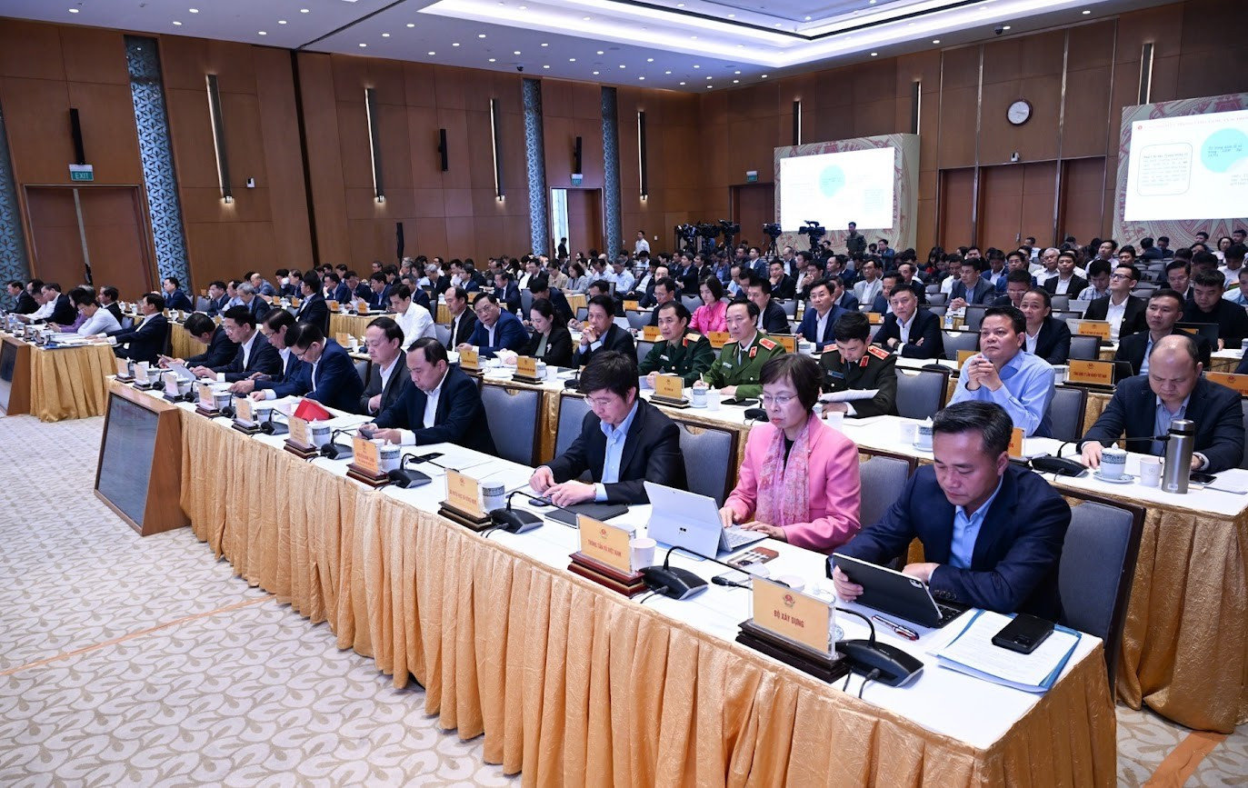 Các đại biểu tại cuộc họp. Ảnh: VGP. 252ttgcds.jpg