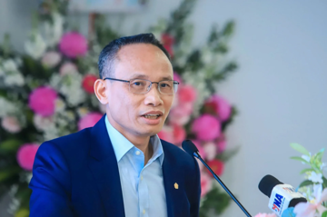 Chênh 15–17 triệu đồng, vàng Việt Nam đang ‘vênh’ vì đâu: TS Cấn Văn Lực phân tích và hiến kế