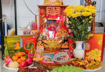 Sát ngày Vía Thần Tài, những mặt hàng này bất ngờ 'tăng nhiệt', tiểu thương mở cờ trong bụng