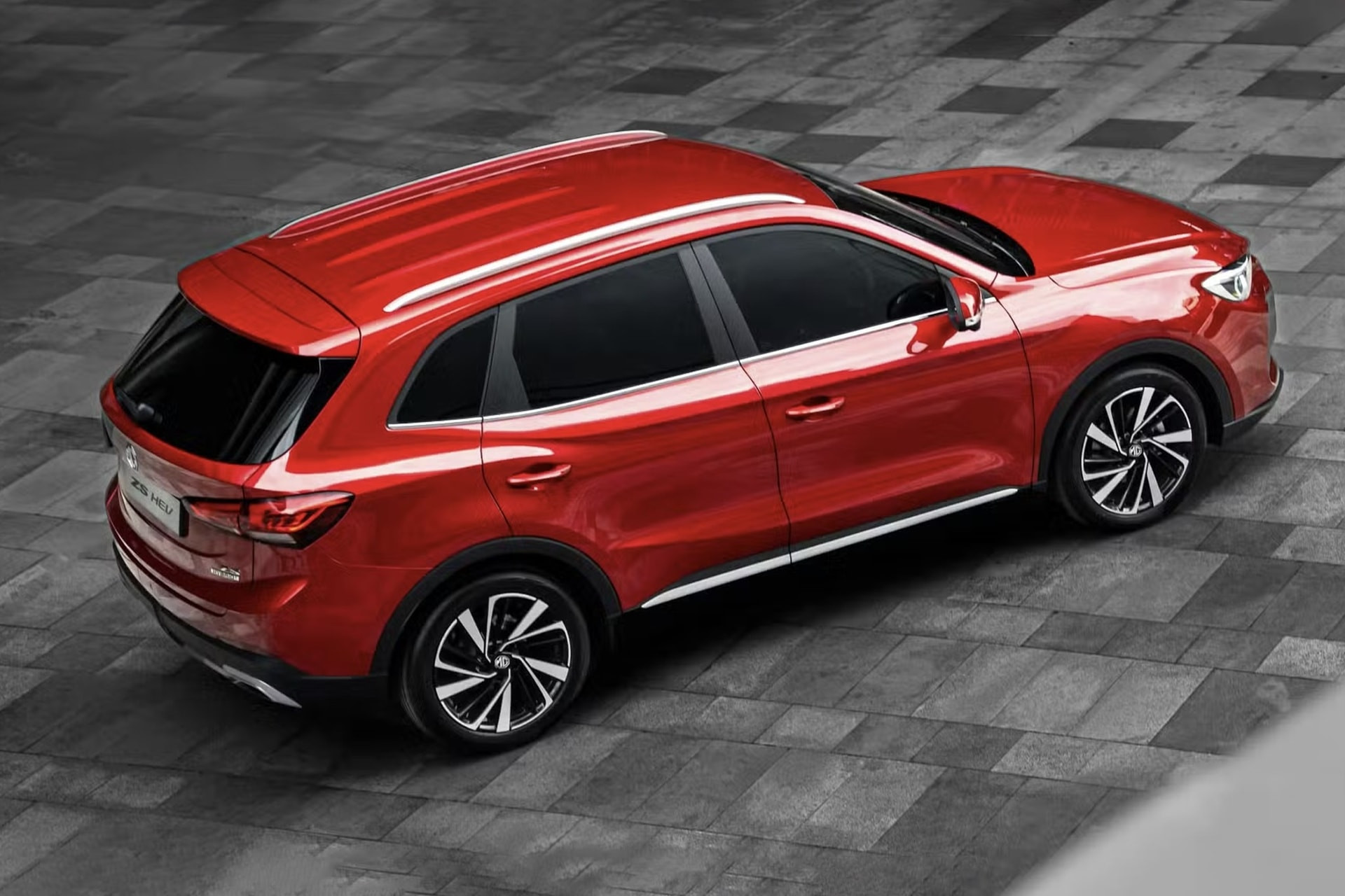 MG ZS Hybrid+7