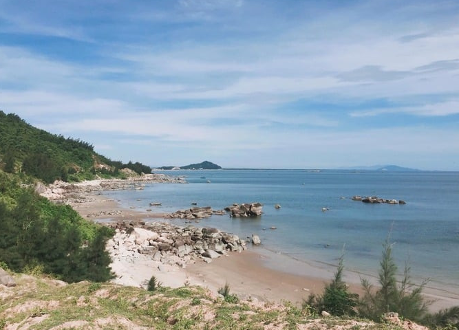 Quy hoạch 'Cung đàn biển miền Trung’ trở thành Khu du lịch quốc gia, tương lai là điểm nghỉ dưỡng hàng đầu Bắc Trung Bộ- Ảnh 2. Quy hoạch 'Cung đàn biển miền Trung’ trở thành Khu du lịch quốc gia, tương lai là điểm nghỉ dưỡng hàng đầu Bắc Trung Bộ- Ảnh 2.