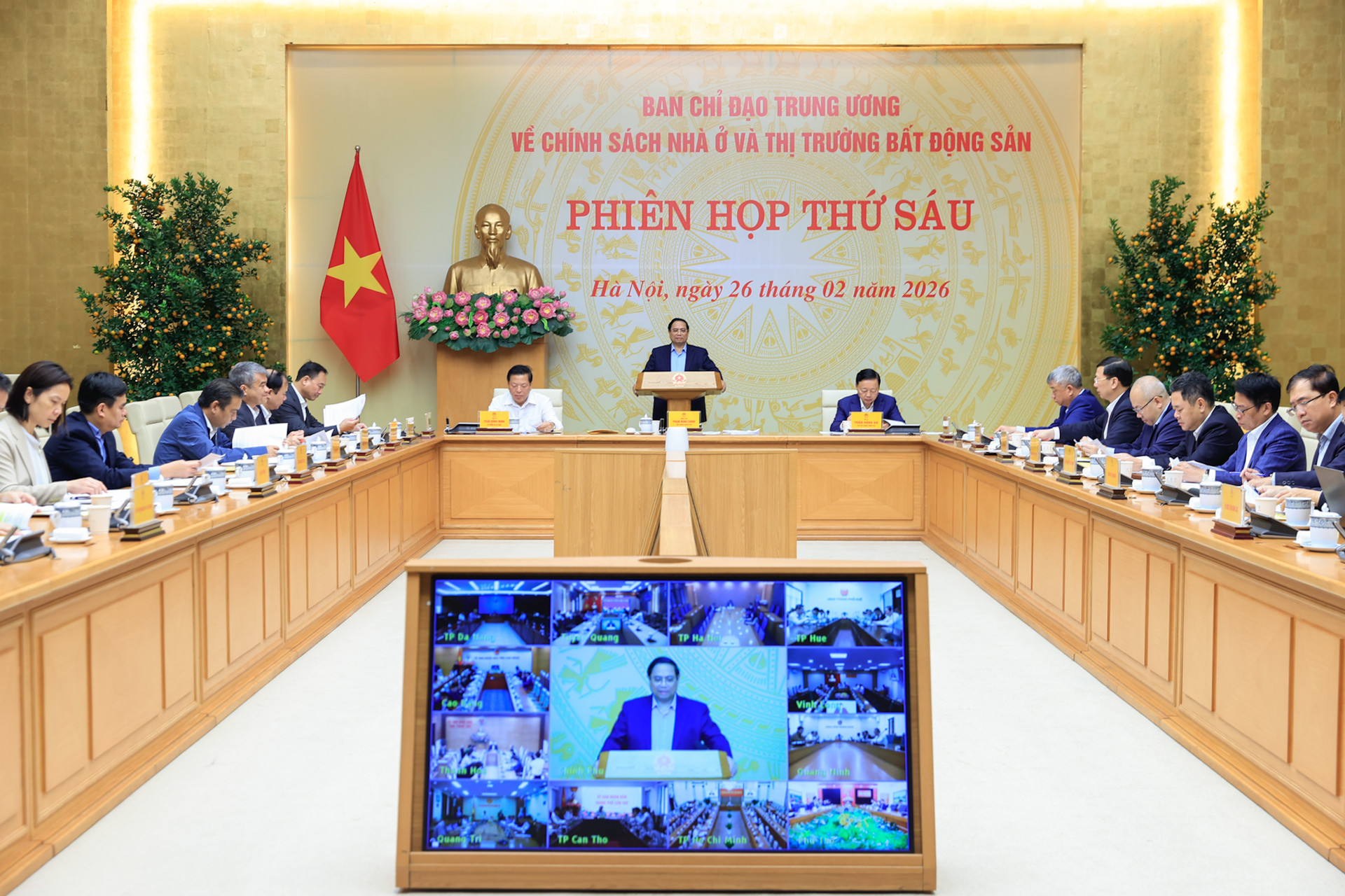 Thủ tướng: Xây dựng chính sách phát triển nhà ở cho người có thu nhập trung bình- Ảnh 1. Thủ tướng: Xây dựng chính sách phát triển nhà ở cho người có thu nhập trung bình- Ảnh 1.