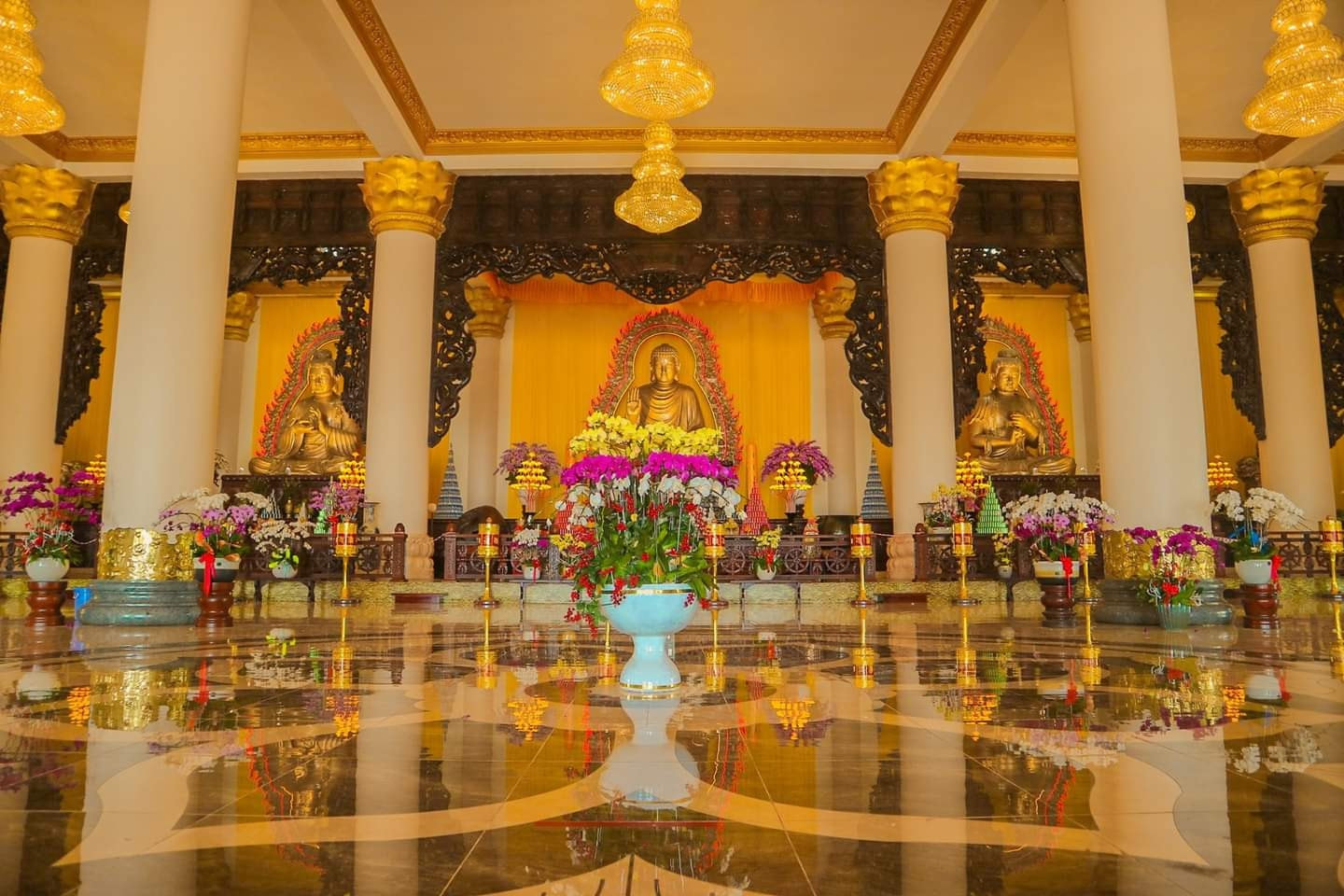 Đây không chỉ là công trình tâm linh tiêu biểu của Đồng Nai mà còn là điểm đến lý tưởng trong hành trình du xuân, lễ Phật cầu an. Ảnh: Internet