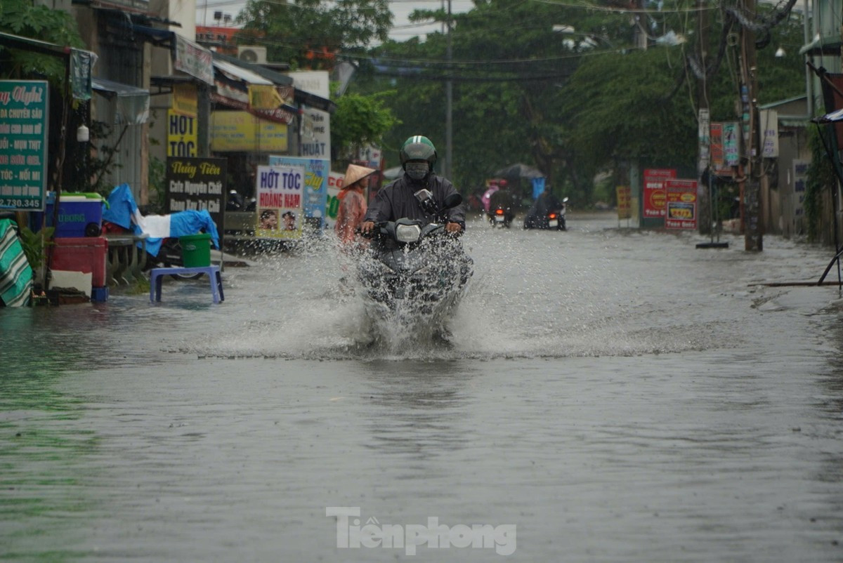 Tây Nguyên, Nam Bộ, Khánh Hòa và Bình Thuận cũ hôm nay tiếp tục đón mưa diện rộng. mua-1103.jpg