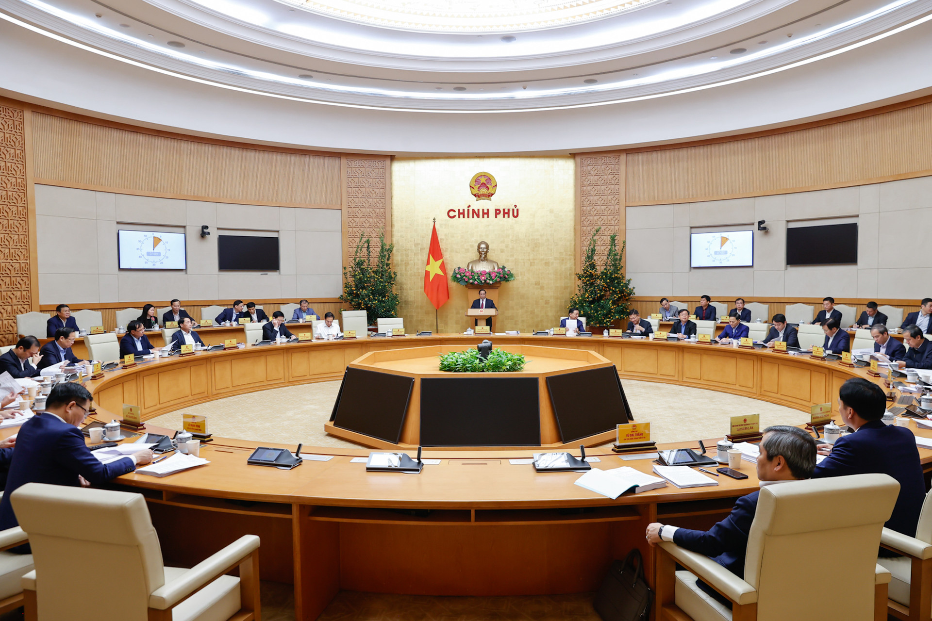 Thủ tướng Phạm Minh Chính chủ trì phiên họp Chính phủ chuyên đề pháp luật tháng 2/2026- Ảnh 2. Thủ tướng Phạm Minh Chính chủ trì phiên họp Chính phủ chuyên đề pháp luật tháng 2/2026- Ảnh 2.