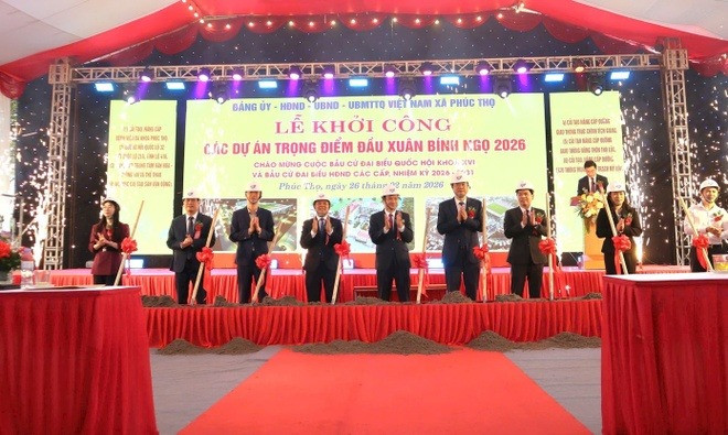 Chính thức khởi công, làm ‘sống dậy’ sân vận động bỏ hoang hơn 1 thập kỷ giữa Thủ đô- Ảnh 1. Chính thức khởi công, làm ‘sống dậy’ sân vận động bỏ hoang hơn 1 thập kỷ giữa Thủ đô- Ảnh 1.