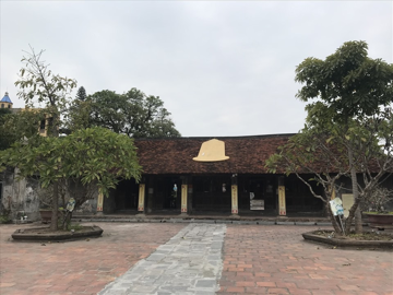 Ngôi chùa ở miền Bắc có chuông vàng gắn trên mái ngói, được mệnh danh là 'đệ nhất danh lam'