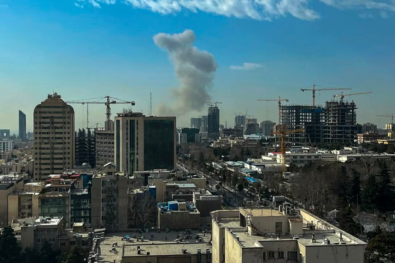 Căng thẳng Israel – Iran leo thang, Đại sứ quán Việt Nam phát thông báo khẩn tới cộng đồng người Việt- Ảnh 1. Căng thẳng Israel – Iran leo thang, Đại sứ quán Việt Nam phát thông báo khẩn tới cộng đồng người Việt- Ảnh 1.