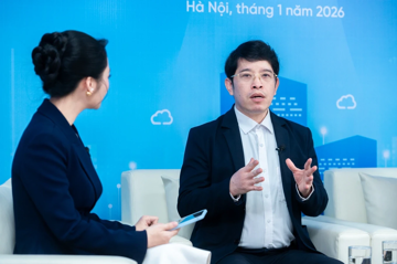 PGS. Nguyễn Đình Thọ chỉ ra 'nguyên tắc vàng' cho nhà đầu tư: 80% tài sản vào kênh an toàn làm 'tấm khiên', 20% chấp nhận rủi ro tìm lợi nhuận lớn