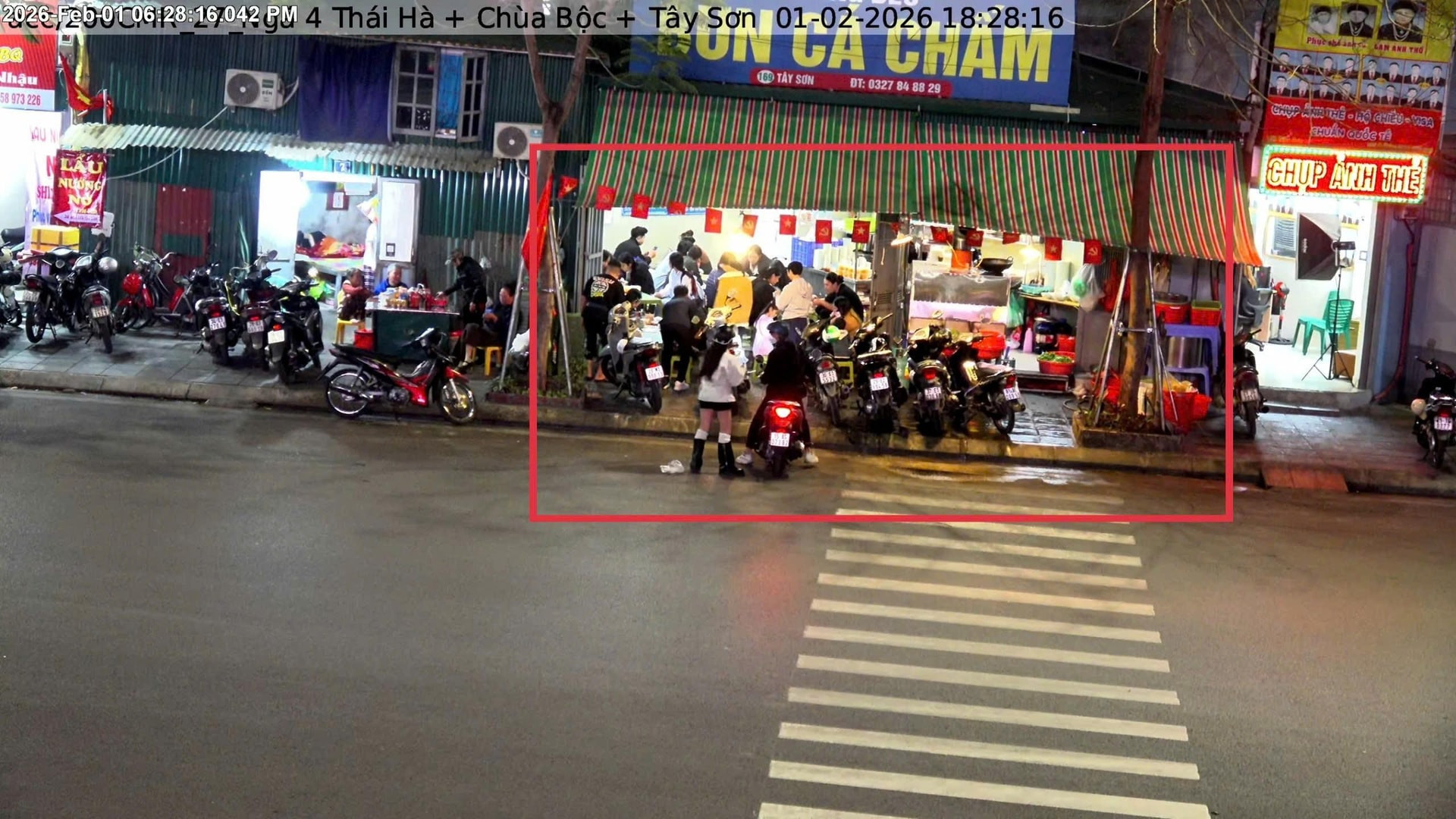cuahang1.jpg