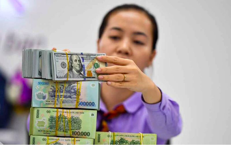 Nhiều ngân hàng gặp khó trong thanh khoản cuối năm âm lịch. bb.png