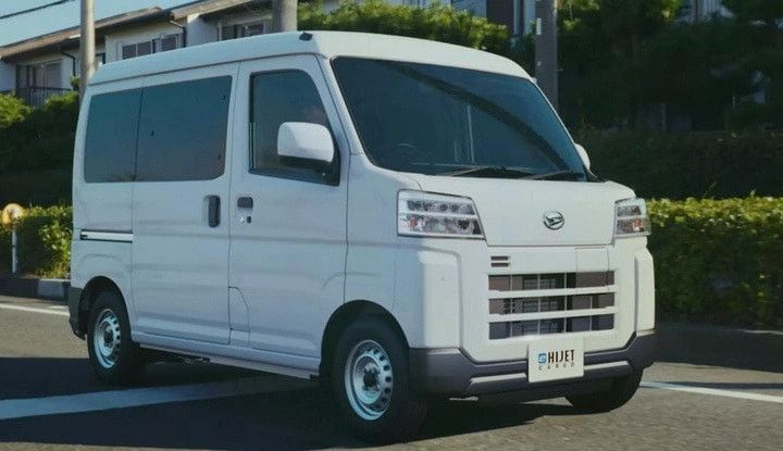 xe-tai-dien-ti-hon-toyota.jpg