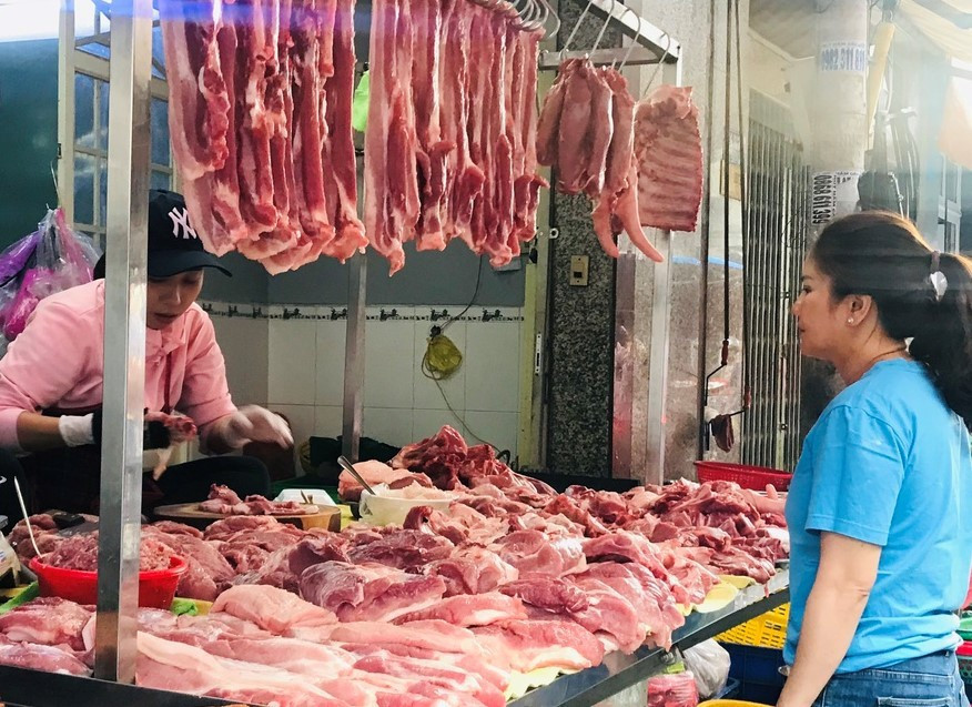 Tháng 1, chỉ số giá thịt lợn tăng 3,76%. thit-lon.jpg