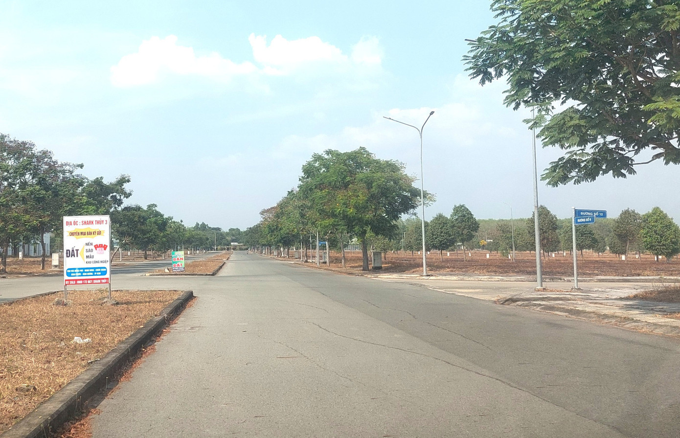 Cuối năm 2018, dự án được khởi công và chủ đầu tư cam kết khu dân cư này sẽ trở thành nơi đáng sống, thu hút được người dân đến sinh sống, làm việc. dai-nam-8.jpg