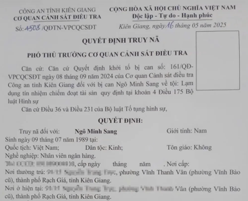 Cựu Giám đốc ngân hàng chiếm đoạt tiền tỷ chính thức ra đầu thú