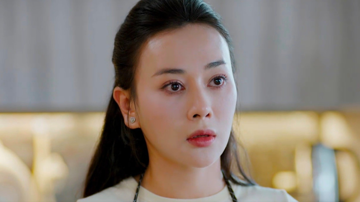 Động thái lạ giữa đêm của diễn viên Phương Oanh