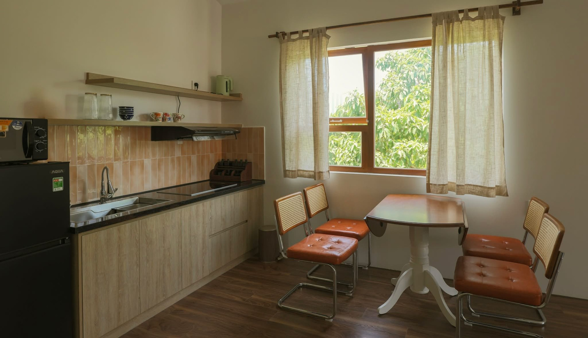 Mua nhà 2 tầng cũ, tự nâng thêm tầng và decor: Gia chủ ‘lột xác’ nhà cũ thành không gian sống 3 tầng đầy cảm xúc- Ảnh 7. Mua nhà 2 tầng cũ, tự nâng thêm tầng và decor: Gia chủ ‘lột xác’ nhà cũ thành không gian sống 3 tầng đầy cảm xúc- Ảnh 7.