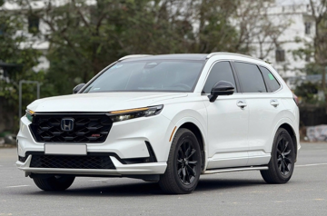 Chạy 6.800km chưa hết rốt-đa, chủ xe Honda CR-V e:HEV RS nhập Thái Lan quyết định rao bán và tuyên bố thẳng tình trạng xe: Giá có 'rẻ như cho'?