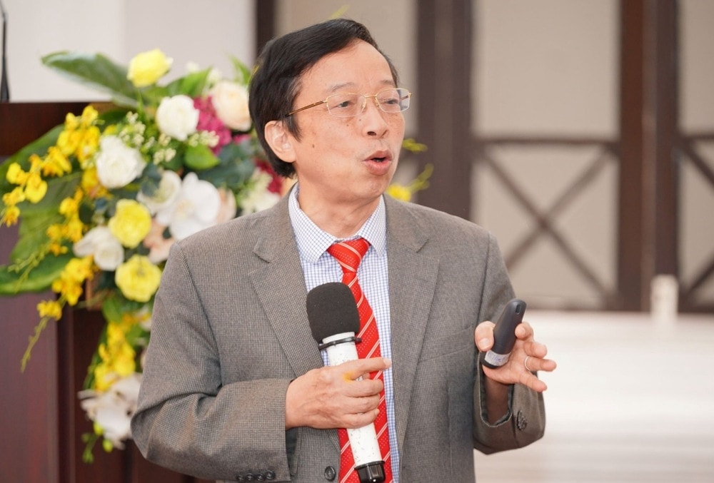 pham-xuan-hoe.jpg
