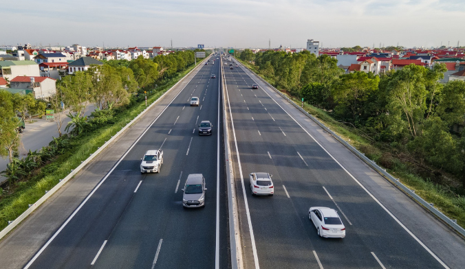 Ngày mai, Việt Nam chính thức thu phí 5 tuyến cao tốc này- Ảnh 3. Ngày mai, Việt Nam chính thức thu phí 5 tuyến cao tốc này- Ảnh 3.