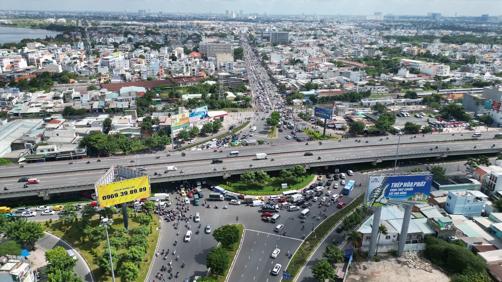 Dự chi hơn 6.000 tỷ để giải cứu 'nút thắt cổ chai' suốt 2 thập kỷ tại TP giàu nhất Việt Nam- Ảnh 2. Dự chi hơn 6.000 tỷ để giải cứu 'nút thắt cổ chai' suốt 2 thập kỷ tại TP giàu nhất Việt Nam- Ảnh 2.
