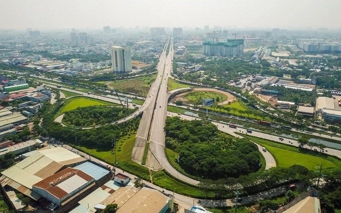 TP. HCM sẽ xây thêm 3 tuyến đường mới gần 40.000 tỷ kết nối với tỉnh vùng biên giáp Campuchia- Ảnh 1. TP. HCM sẽ xây thêm 3 tuyến đường mới gần 40.000 tỷ kết nối với tỉnh vùng biên giáp Campuchia- Ảnh 1.