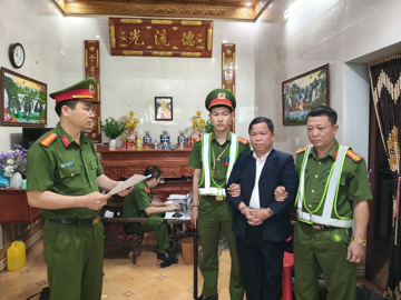 Bắt khẩn cấp ‘luật sư’ Triệu Văn Quân