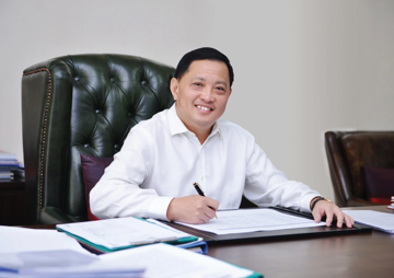 Phát Đạt (PDR): Chủ tịch Nguyễn Văn Đạt đăng ký mua 3 triệu cổ phiếu