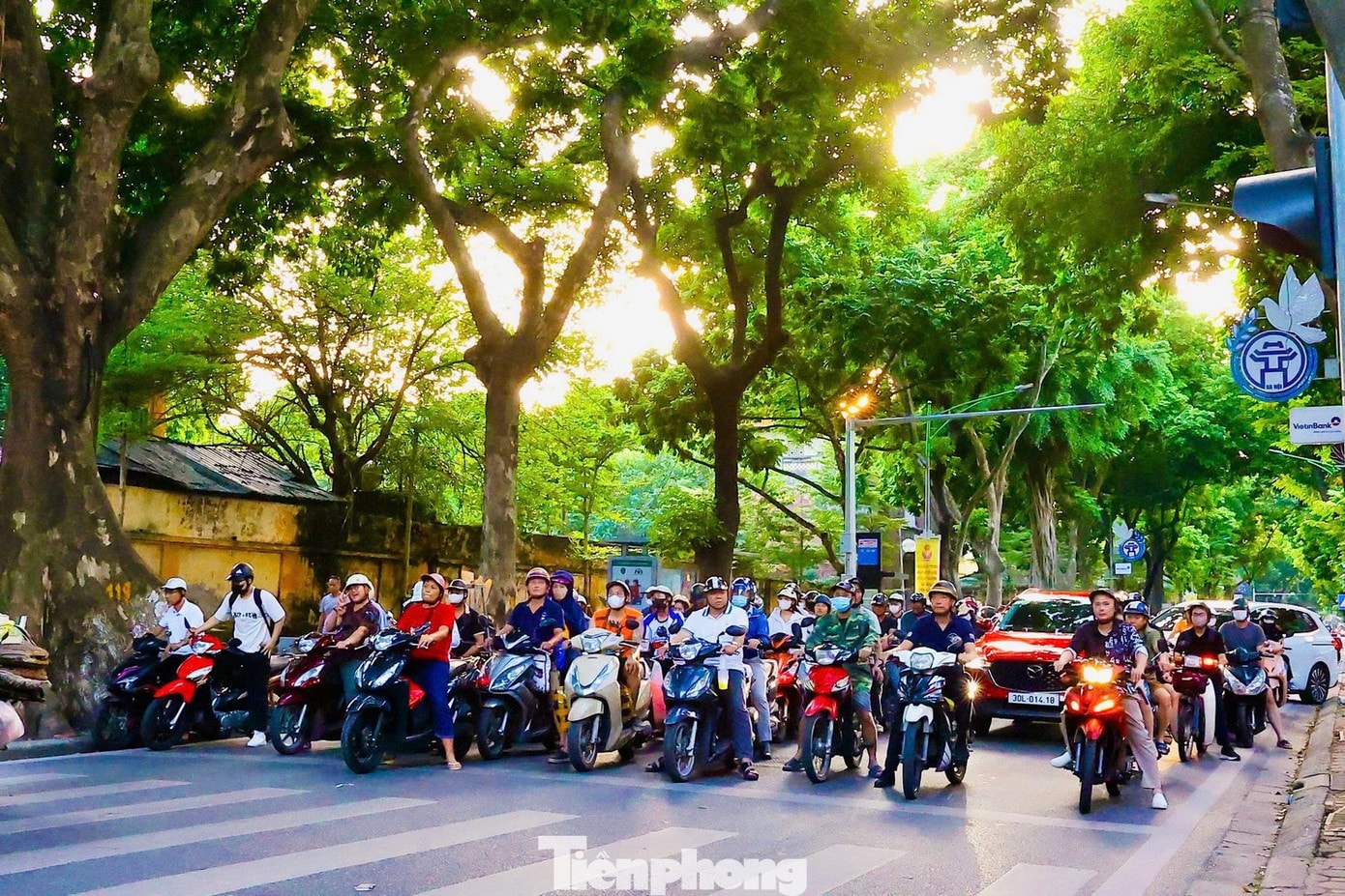 Miền Bắc hôm nay tiếp tục hửng nắng vào trưa chiều. nang-thu-2.jpg