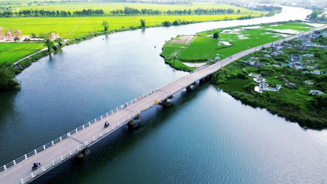 9-1-cau-thanh-ha-2.jpg