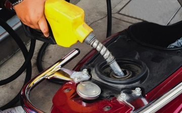 Chuyên gia cảnh báo 'khẩn' tới những ai vừa đổ xăng xe máy xong